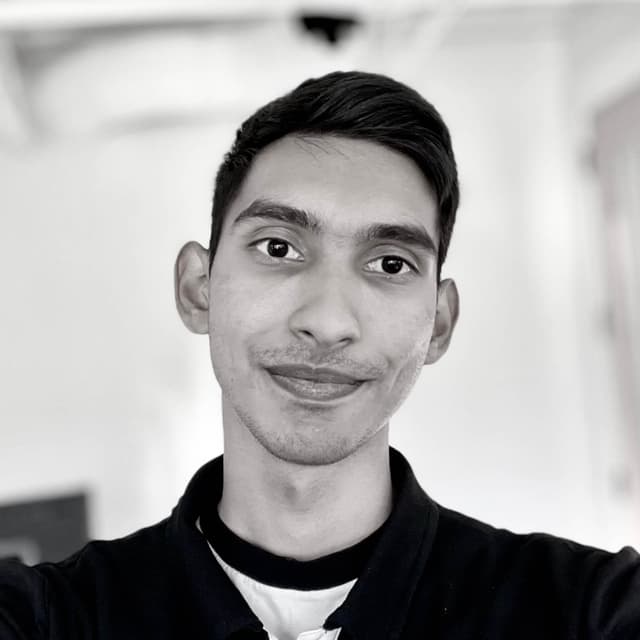 Neevash Ramdial (Nash) headshot